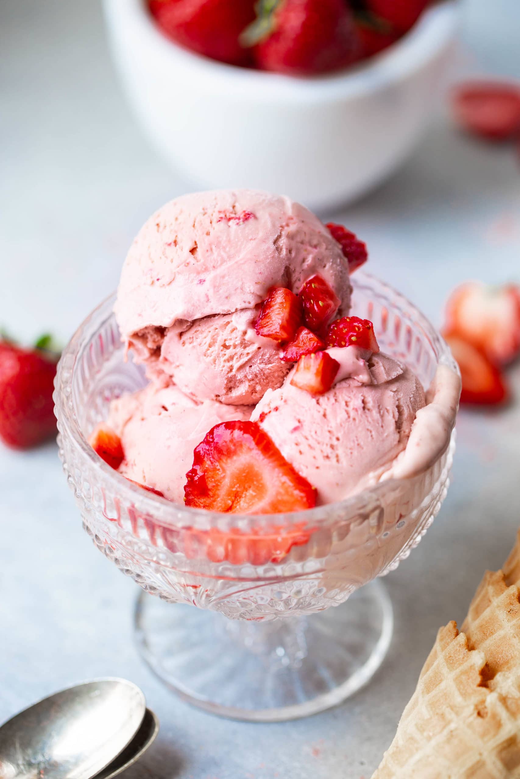 Fresh Strawberry with Ice-cream